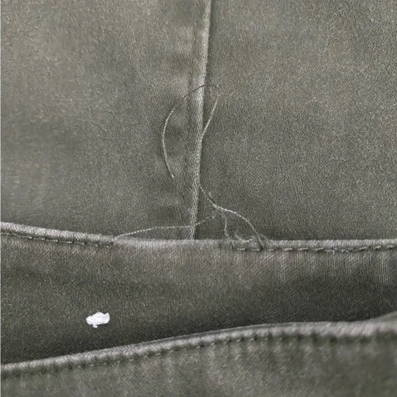 Loft Outlet, Army Green Skinny Ankle Petite Pants - Picture 4 of 5